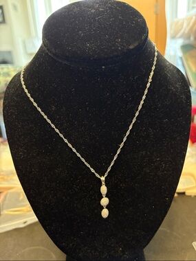 925 Sterling Silver Crystal Drop Pendant And Necklace (Brand New)